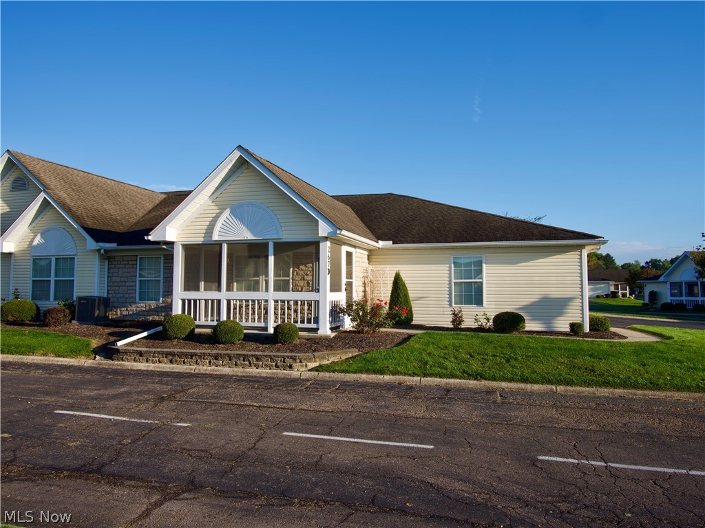 267 Goosepond Road Newark OH 43055