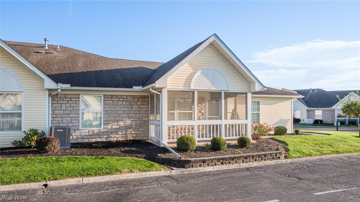 267 Goosepond Road Newark OH 43055