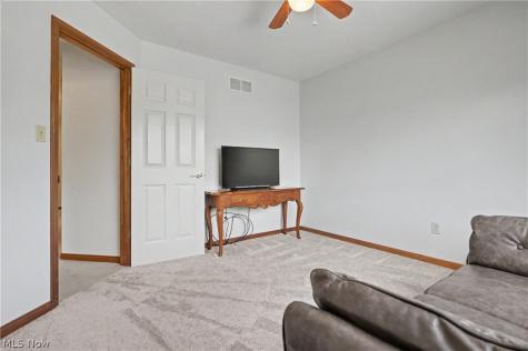 127 Wilford Way Tallmadge OH 44278