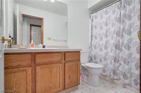 127 Wilford Way Tallmadge OH 44278