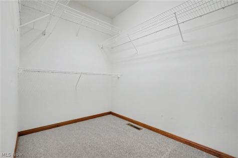 127 Wilford Way Tallmadge OH 44278