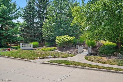 127 Wilford Way Tallmadge OH 44278