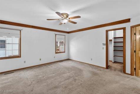 9605 Lismore Lane Mentor OH 44060