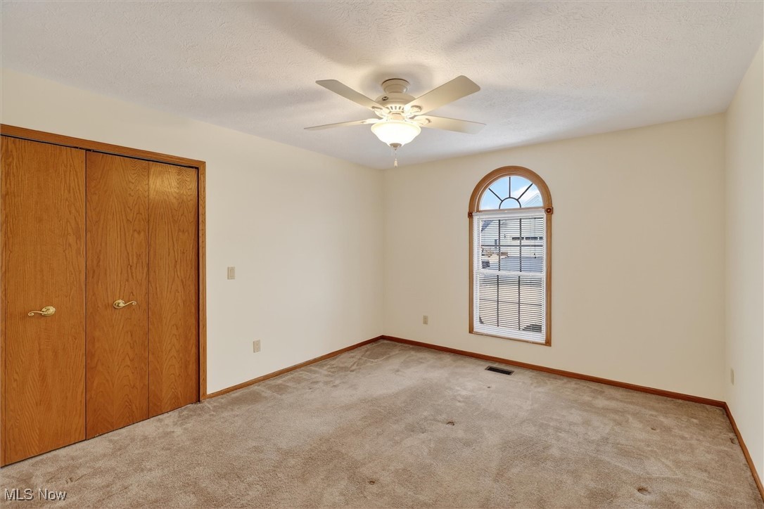 9605 Lismore Lane Mentor OH 44060