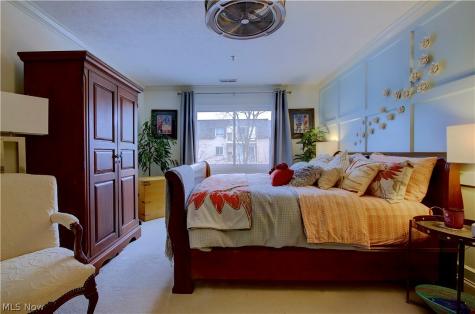 19510 Lorain Road Fairview Park OH 44126