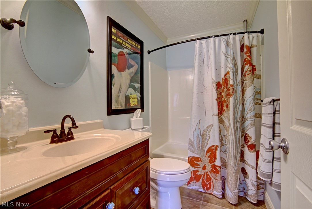 19510 Lorain Road Fairview Park OH 44126
