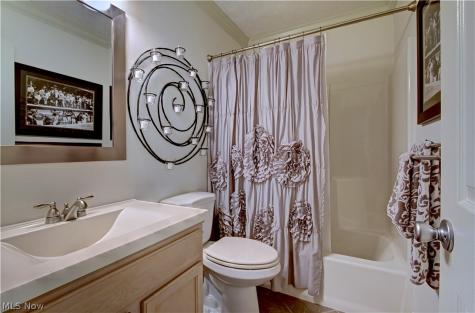19510 Lorain Road Fairview Park OH 44126