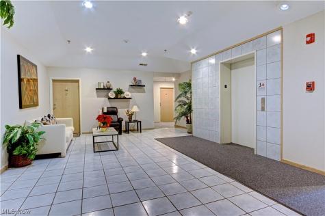 19510 Lorain Road Fairview Park OH 44126