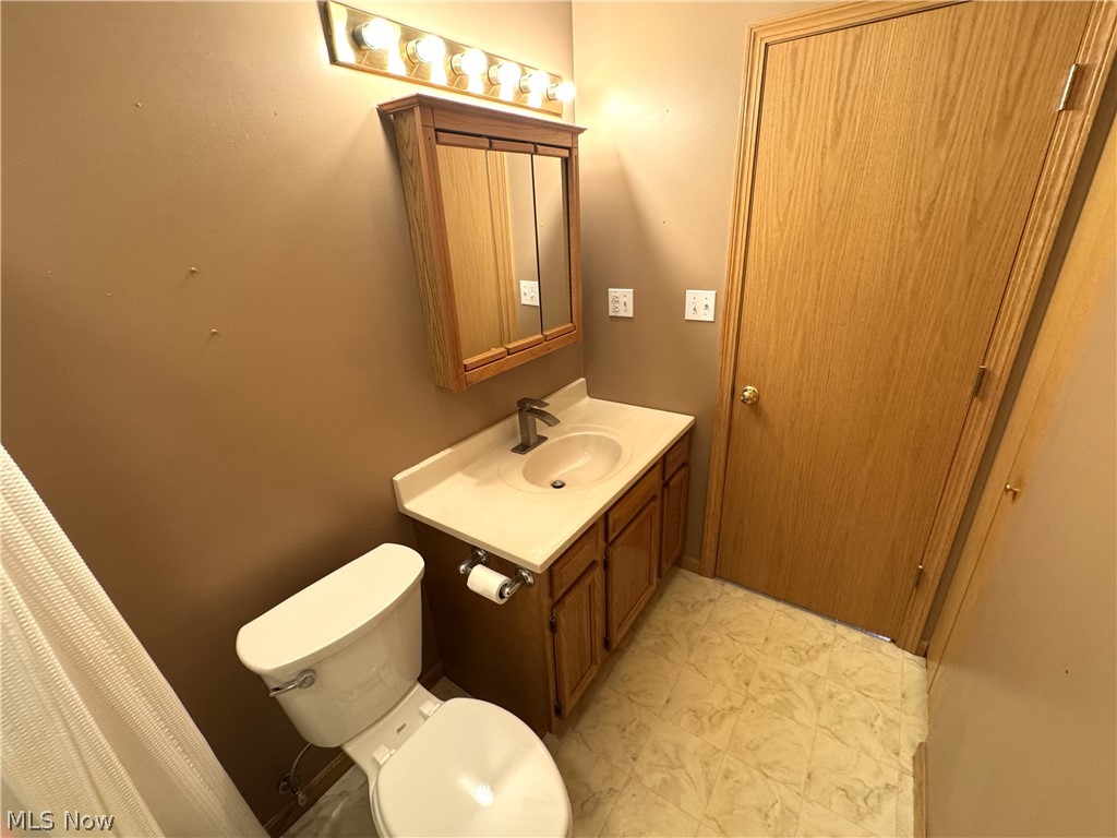 101 Brambly Hedge Drive Millersburg OH 44654