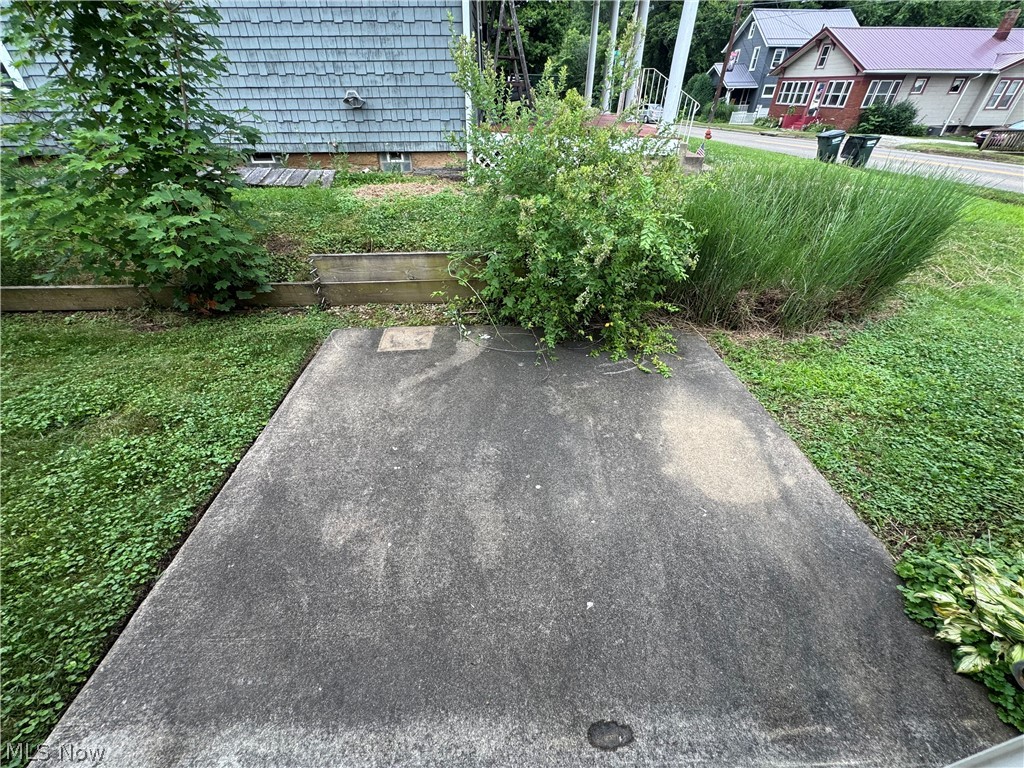 101 Brambly Hedge Drive Millersburg OH 44654