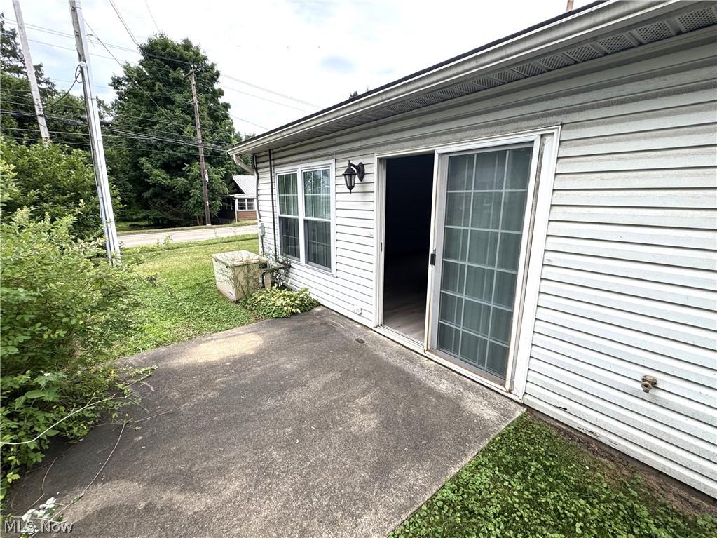 101 Brambly Hedge Drive Millersburg OH 44654