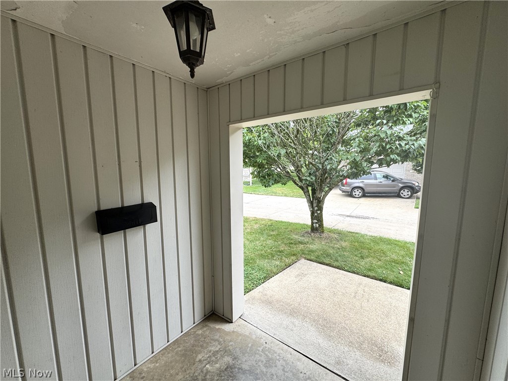 101 Brambly Hedge Drive Millersburg OH 44654
