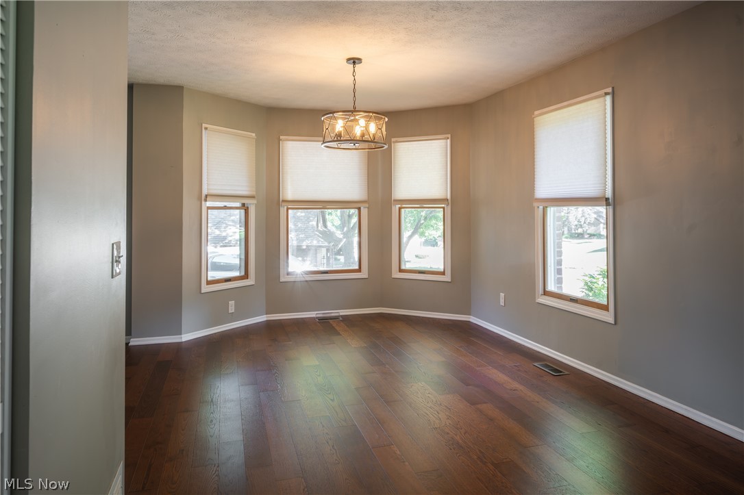 4985 Searls Drive NW North Canton OH 44720
