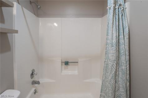 4985 Searls Drive NW North Canton OH 44720