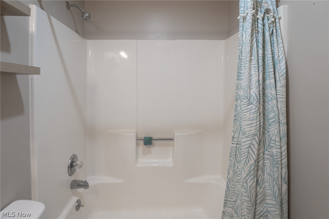 4985 Searls Drive NW North Canton OH 44720
