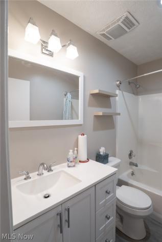 4985 Searls Drive NW North Canton OH 44720