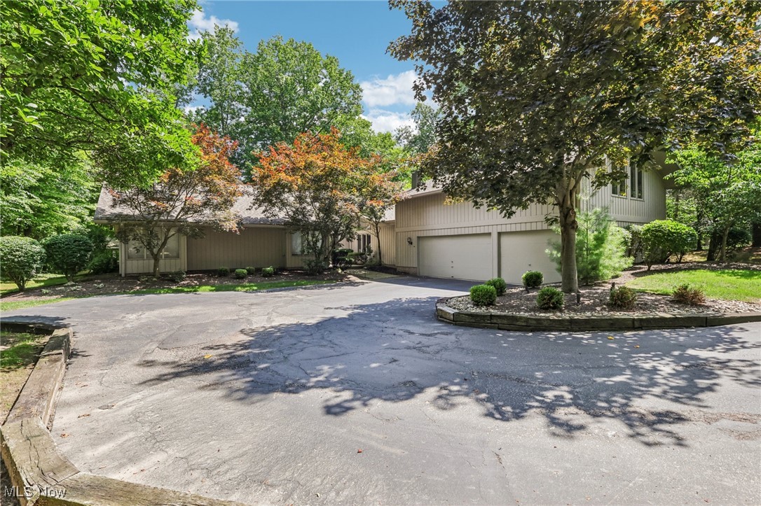 461 Ravine Drive Aurora OH 44202