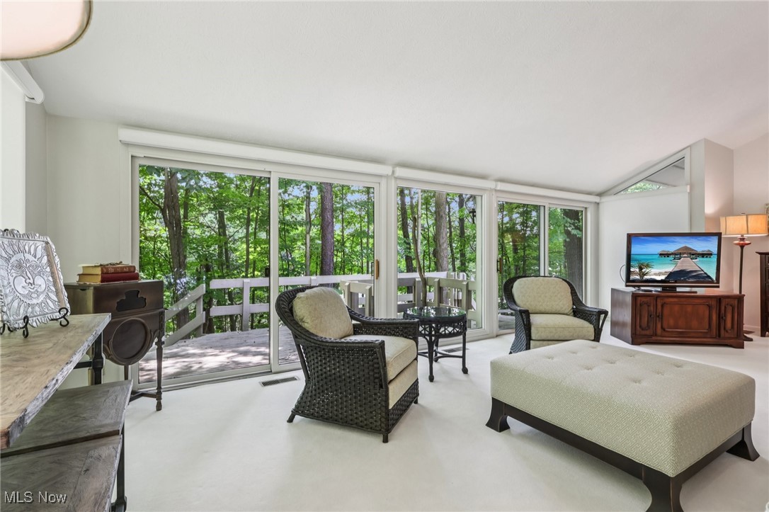 461 Ravine Drive Aurora OH 44202