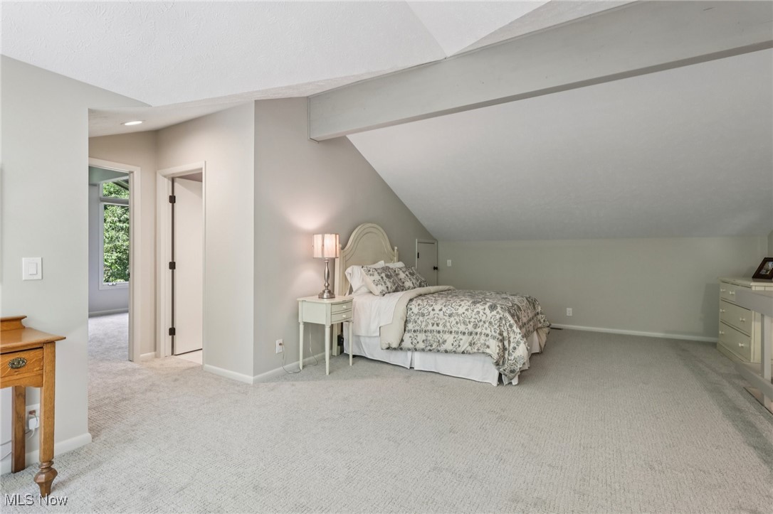 461 Ravine Drive Aurora OH 44202