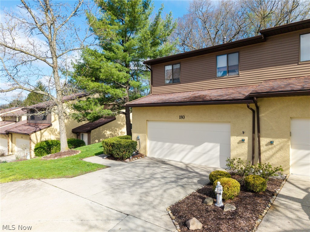 180 Lake Terrace Drive Munroe Falls OH 44262