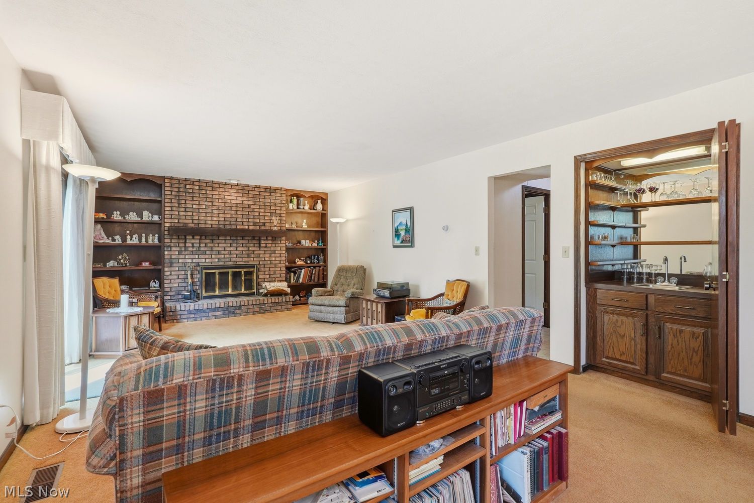 44 Westminster Lane Kent OH 44240