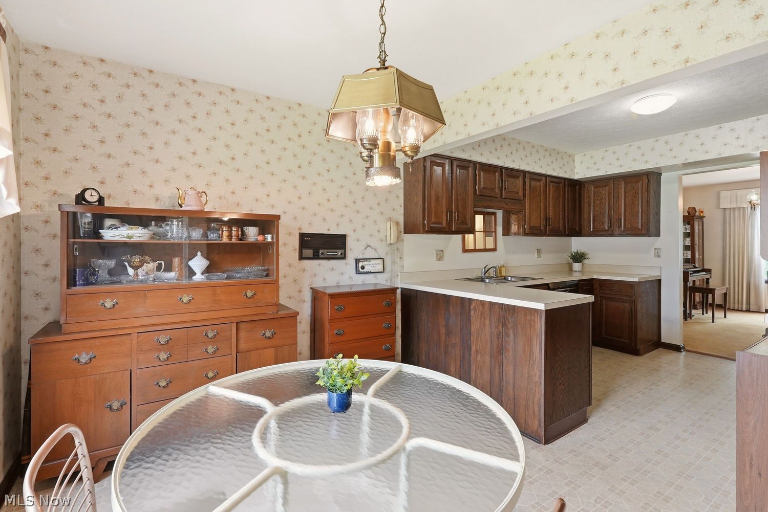 44 Westminster Lane Kent OH 44240