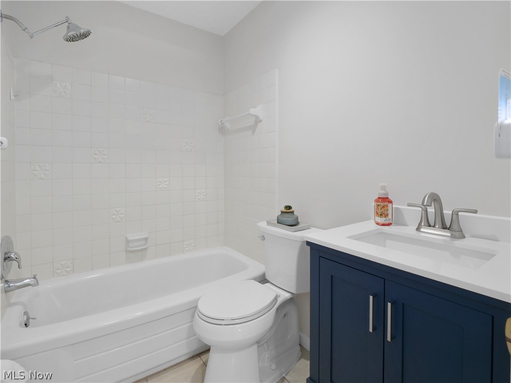 18501 Hilliard Boulevard Rocky River OH 44116