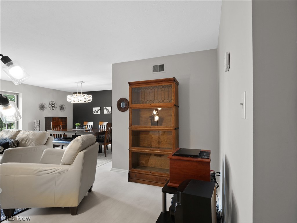 18501 Hilliard Boulevard Rocky River OH 44116