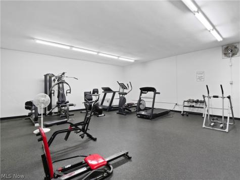 18501 Hilliard Boulevard Rocky River OH 44116