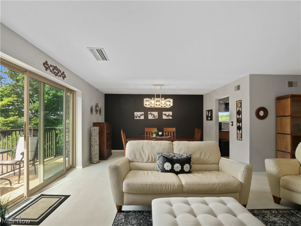 18501 Hilliard Boulevard Rocky River OH 44116