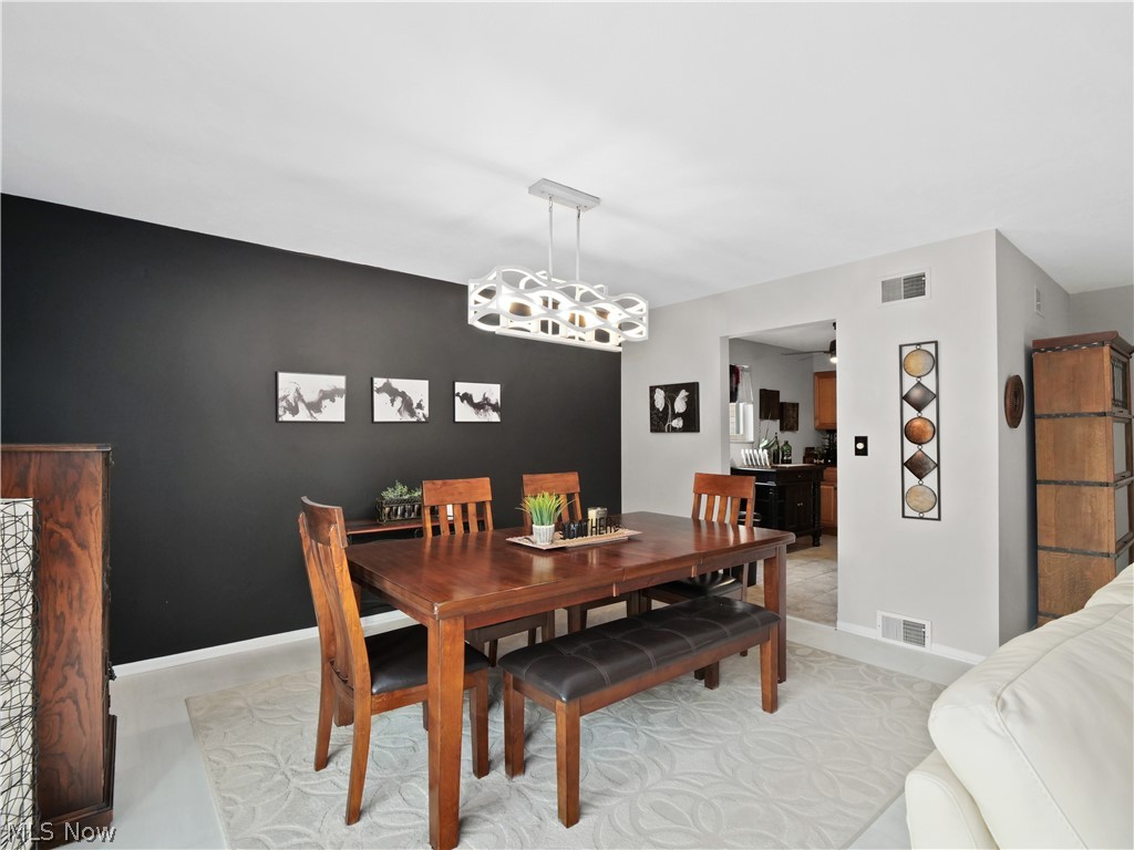 18501 Hilliard Boulevard Rocky River OH 44116