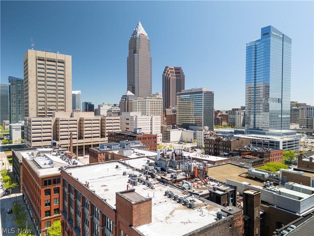 635 W Lakeside Avenue Cleveland OH 44113
