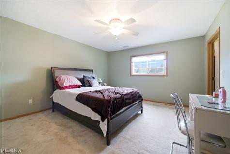 23210 Bennington Hamlet Circle Euclid OH 44123