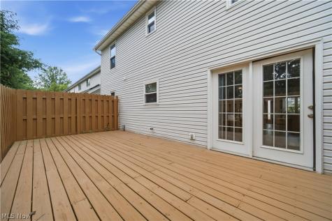 23210 Bennington Hamlet Circle Euclid OH 44123