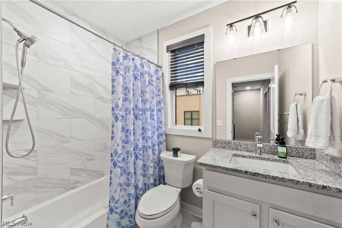 11202 North Park Place Cleveland OH 44104