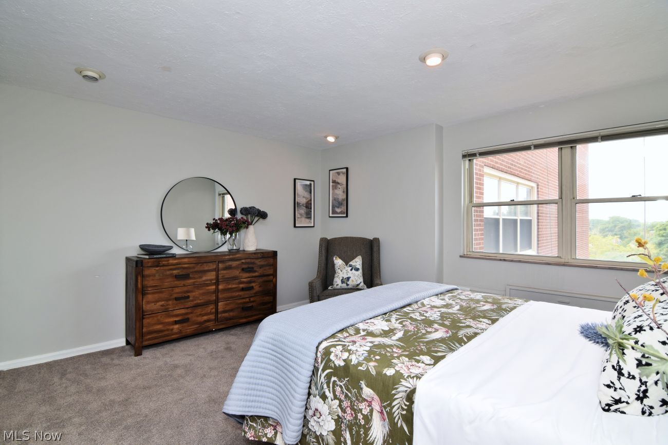 13900 Shaker Boulevard Cleveland OH 44120