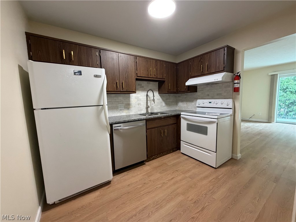 1155 Charter Oak Lane Westlake OH 44145