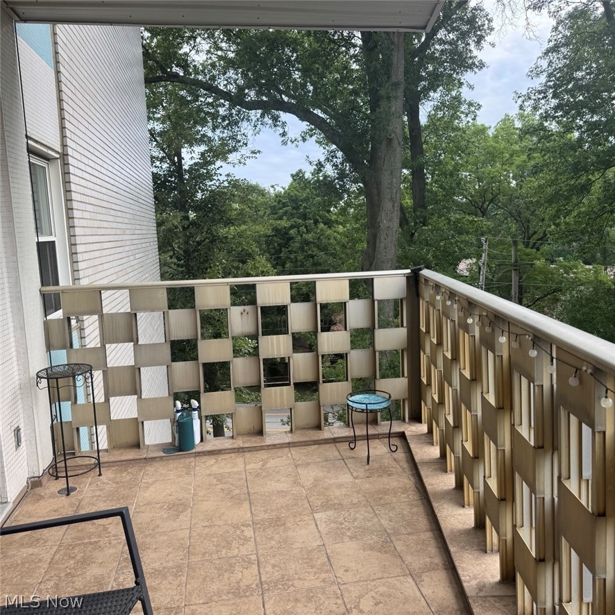 275 N Portage Path Akron OH 44303