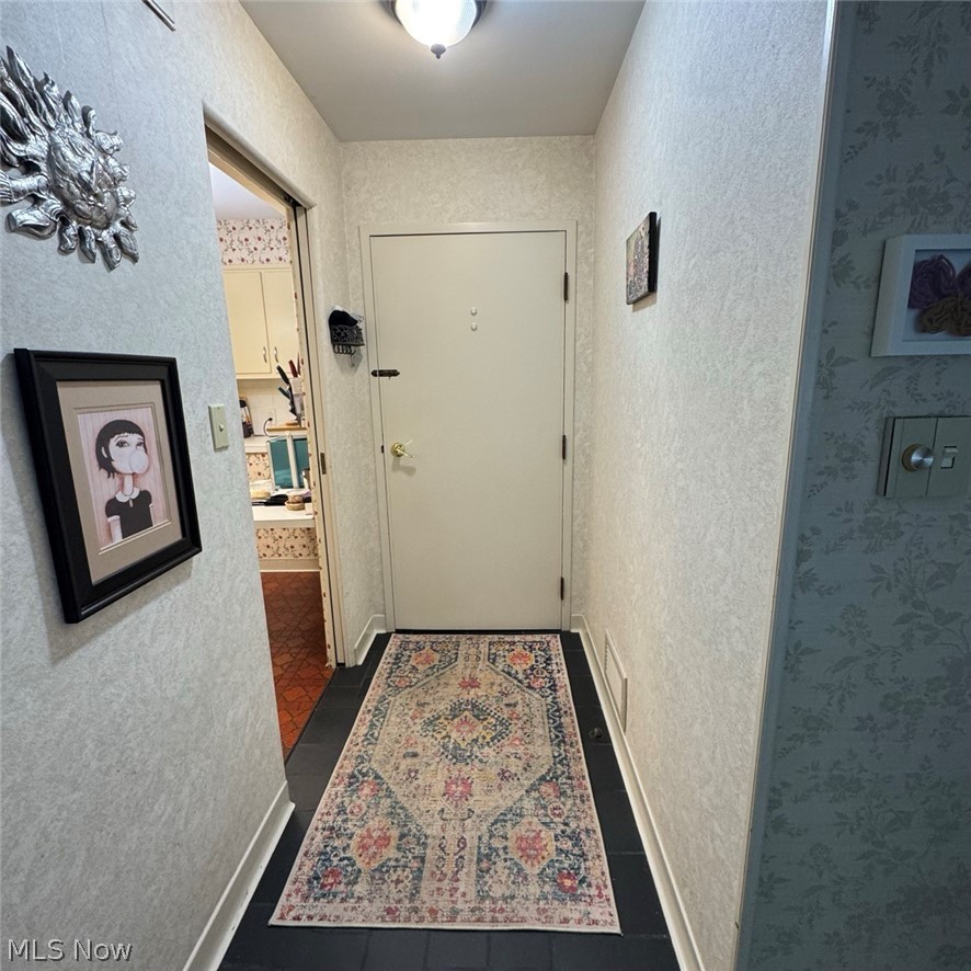 275 N Portage Path Akron OH 44303