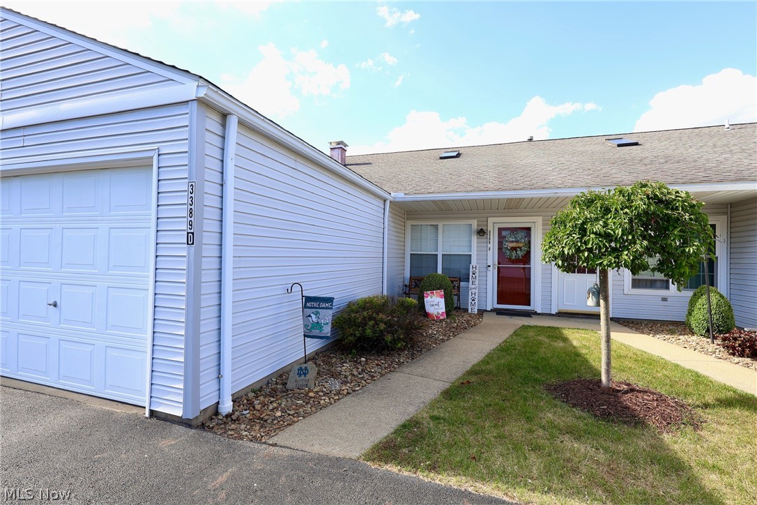 3389 Ivy Hill Circle Cortland OH 44410