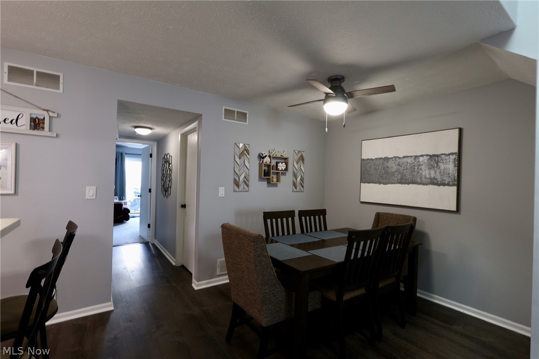 3389 Ivy Hill Circle Cortland OH 44410