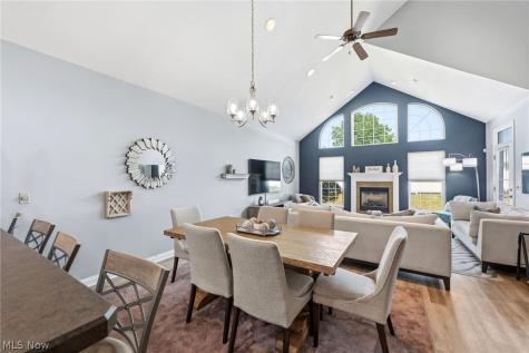 5067 Shepherds Glen Willoughby OH 44094