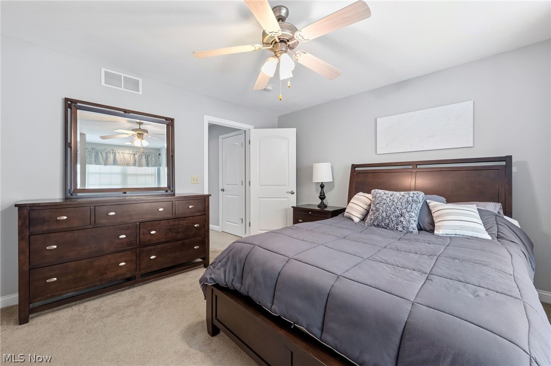 5067 Shepherds Glen Willoughby OH 44094