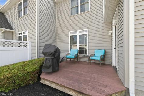 5067 Shepherds Glen Willoughby OH 44094