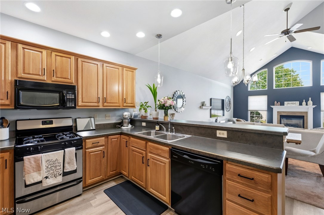 5067 Shepherds Glen Willoughby OH 44094
