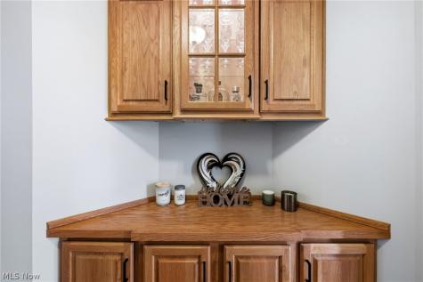 5067 Shepherds Glen Willoughby OH 44094