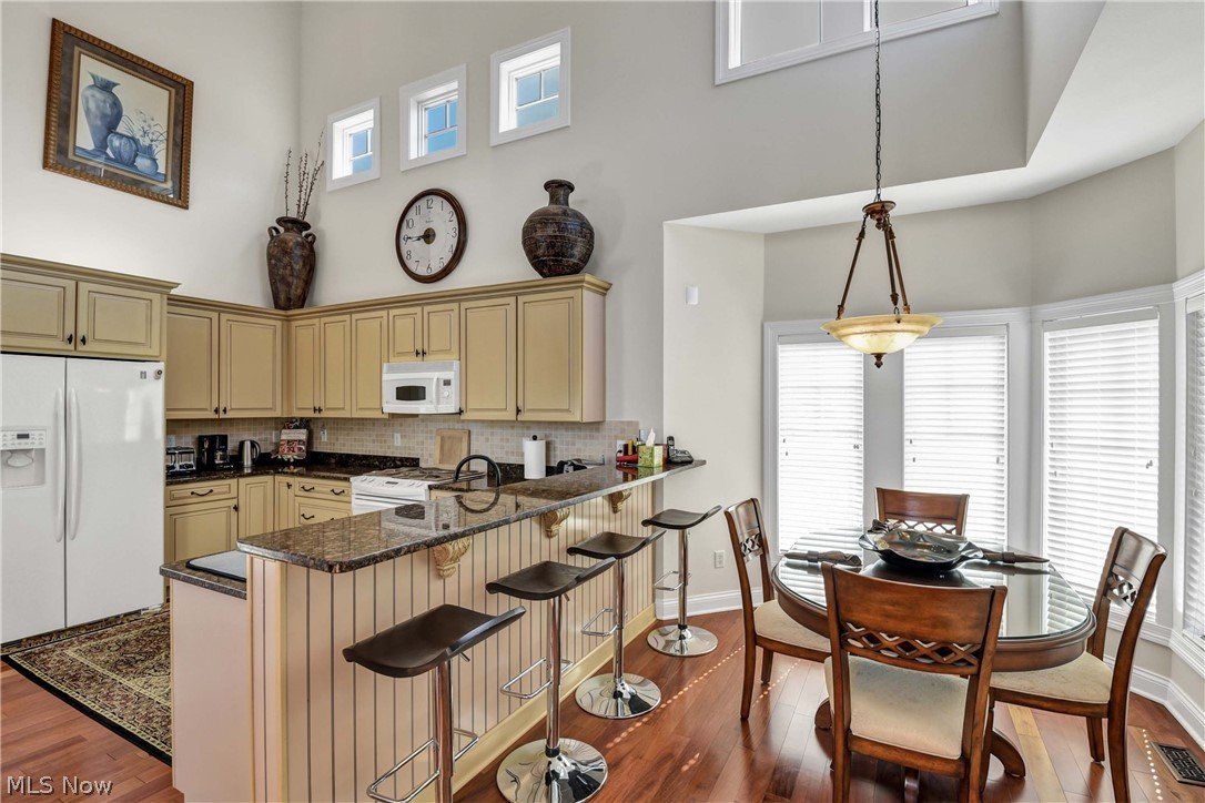 317 Halstead Lane Westlake OH 44145