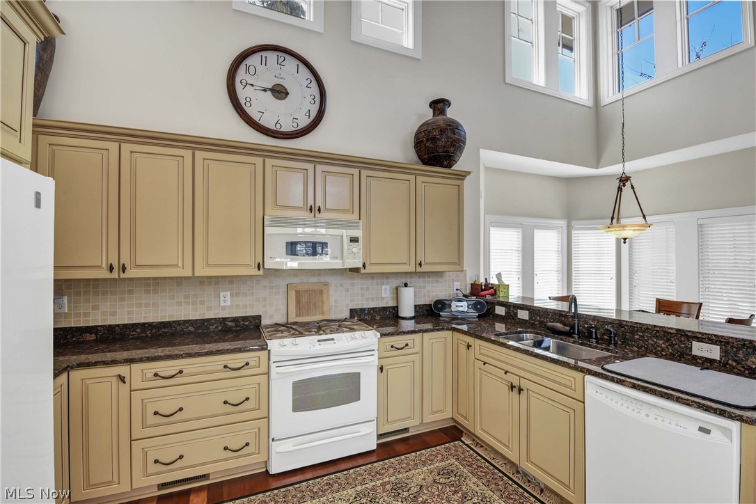 317 Halstead Lane Westlake OH 44145