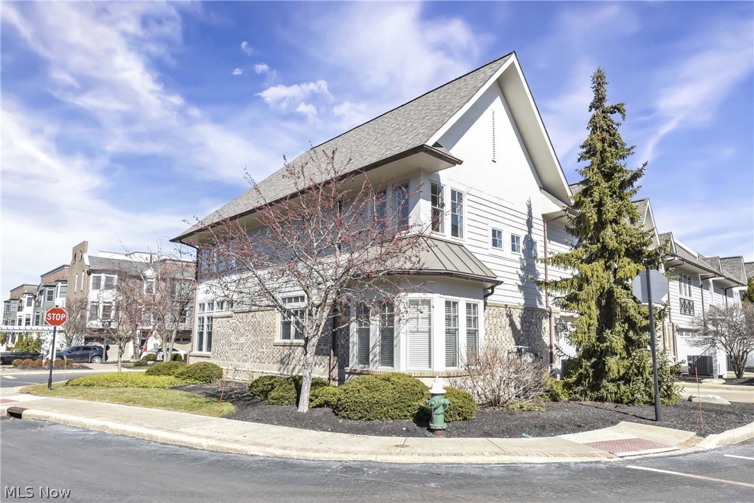 317 Halstead Lane Westlake OH 44145