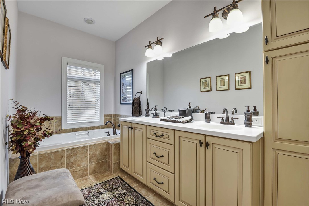 317 Halstead Lane Westlake OH 44145